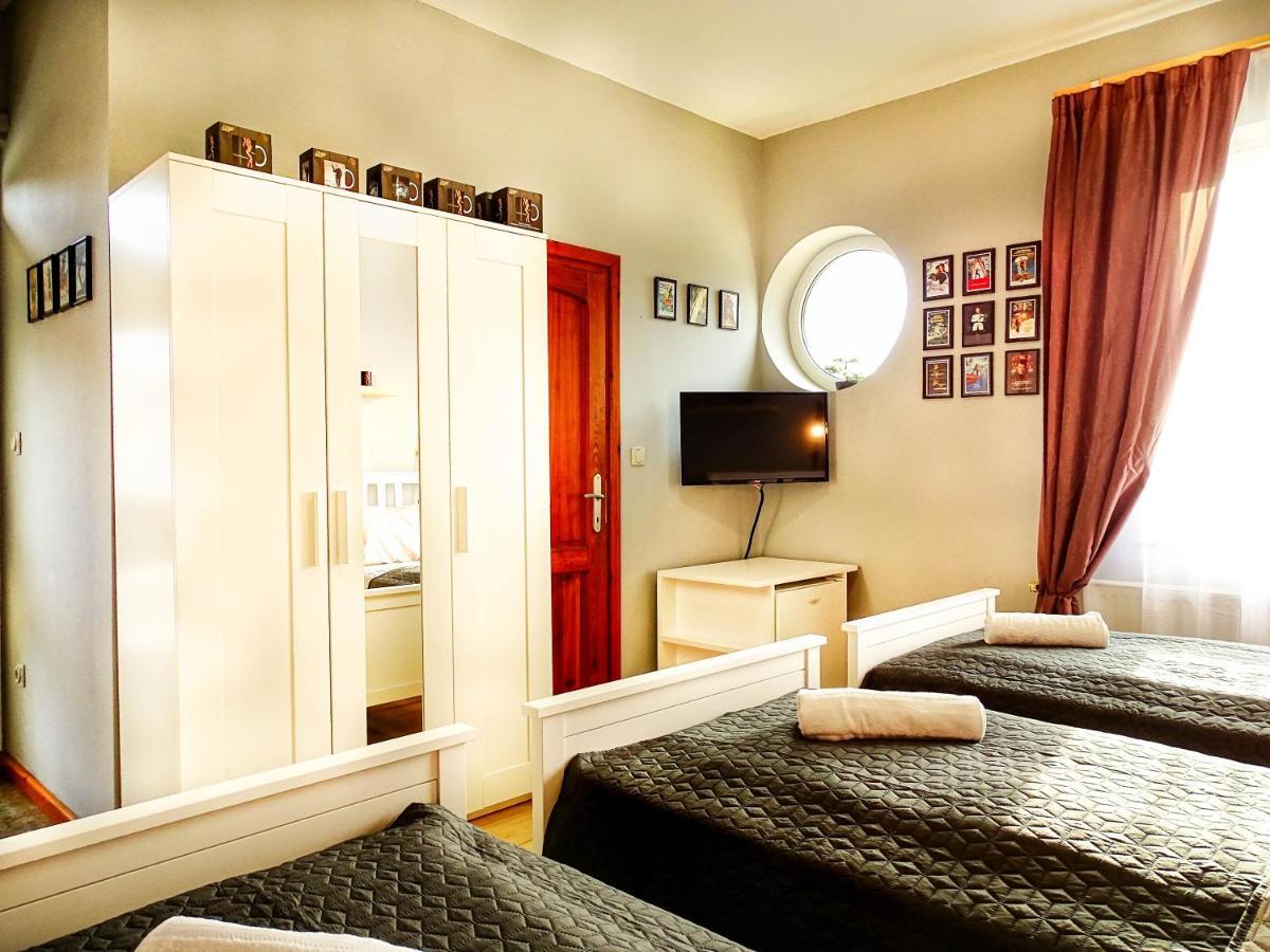 Notafa Vendeghaz Eger Otel Dış mekan fotoğraf
