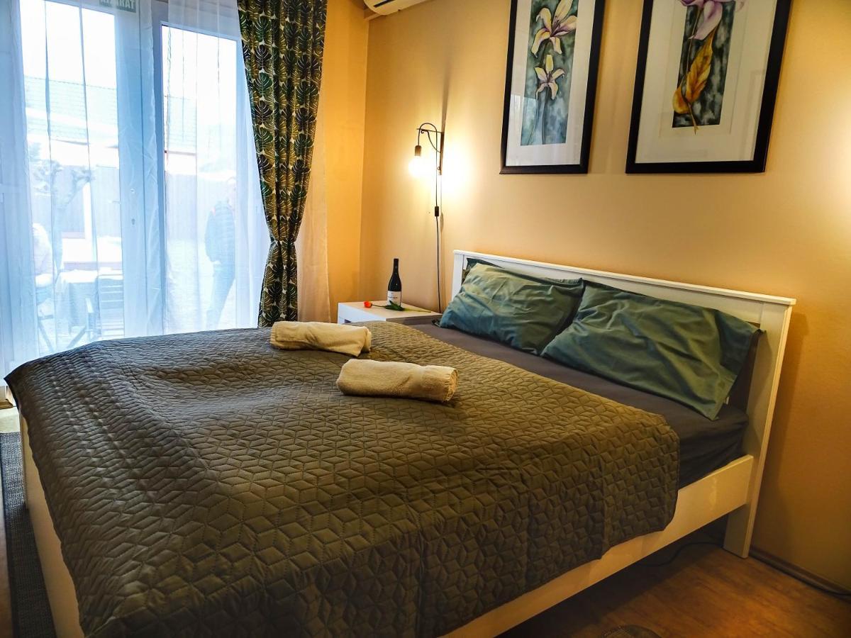 Notafa Vendeghaz Eger Otel Dış mekan fotoğraf